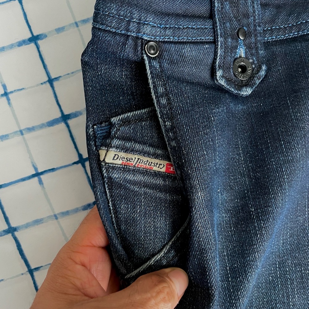 Diesel Italy jeans made in Italy 30 x 30 size